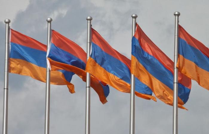 أرمينيا… بدء عصيان مدني شامل في يريفان