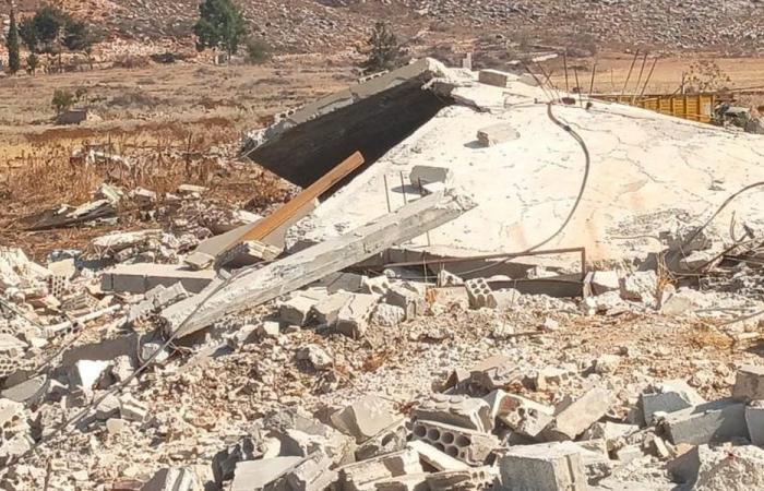 أبنية مهددة بالسقوط ومواطنون محاصرون تحتها