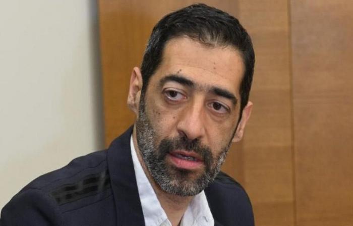 حنكش لقاسم: أصبحتم عصابة خارج القانون