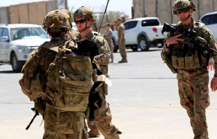 الجيش الأميركي: نقل سجناء “داعش” من سوريا إلى العراق