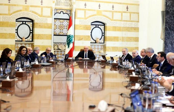 الحكومة أمام تحديات اجتماعية ضاغطة لتحسين الأوضاع