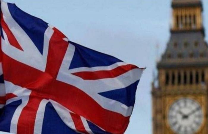 بريطانيا تسحب موظفين وعائلاتهم مؤقتًا من البحرين