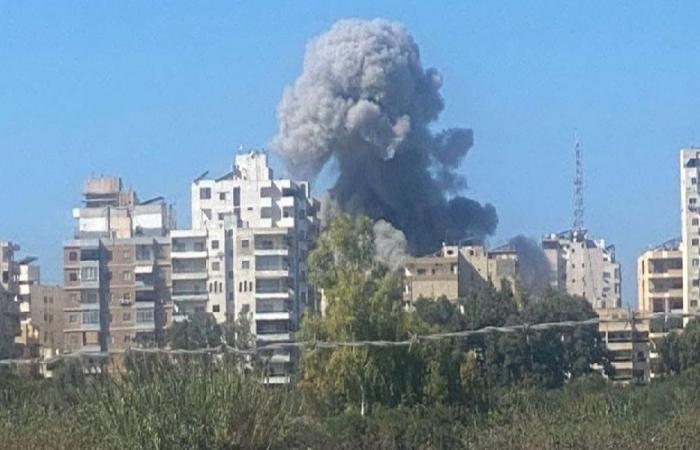 مقتل 4 بغارة على الرمادية صور