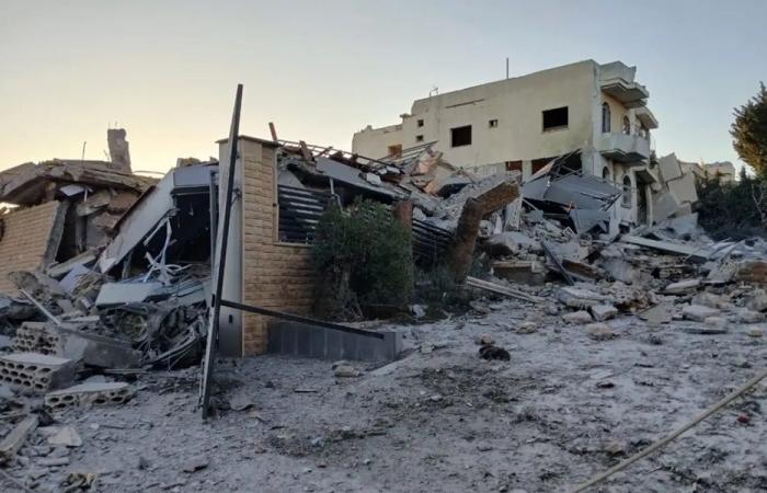 4 ضحايا في غارة على العباسية.. والبحث مستمر