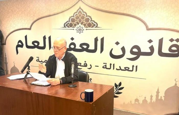 ريفي أعلن إعداد اقتراح قانون لمعالجة أزمة السّجون