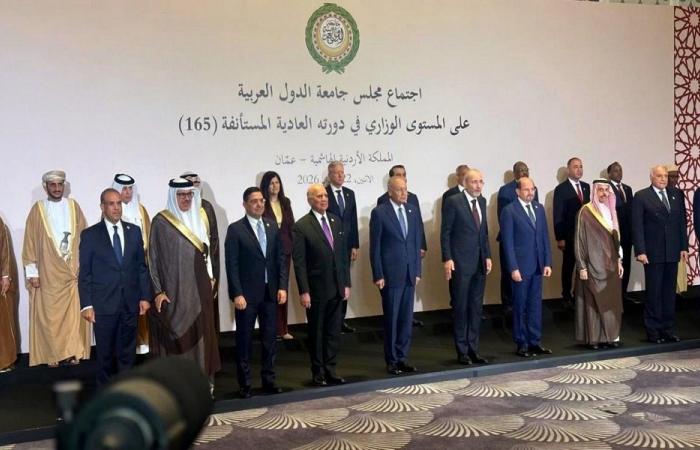 رجّي: لا يجب أن يُقرَّر مصير لبنان على طاولات لا يجلس إليها
