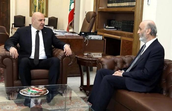 خلوة إيجابية بين عون وجعجع بعد اجتماع “التكتل”
