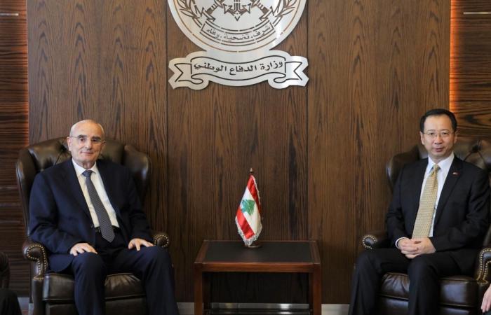 السفير الصيني لمنسّى: مستمرّون في دعم الجيش