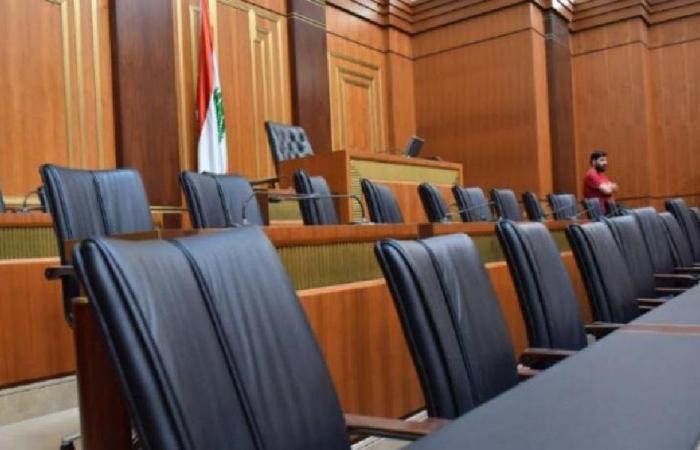 الجميّل للحاج حسن: “استقيلوا من السلطة”