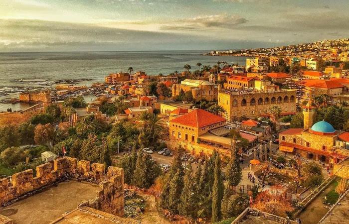 نواب جبيل: رفض إقفال أي مدرسة رسمية في القضاء