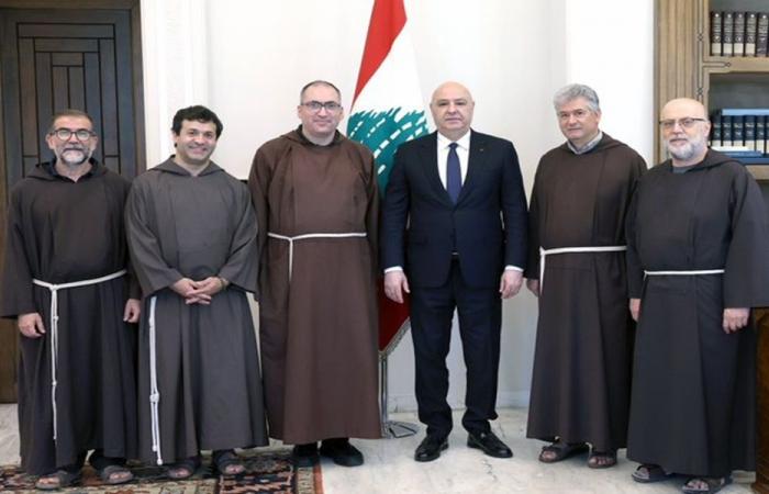 عون يتلقى دعوة للمشاركة في اليوبيل الكبير للرهبنة الكبوشية