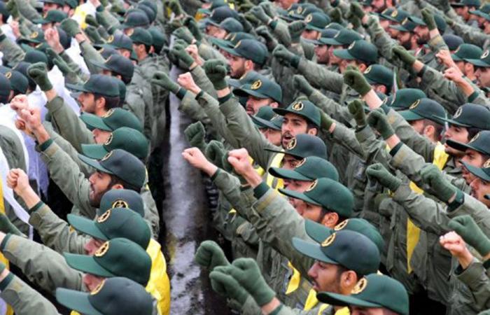 الحرس الثوري: نتفاوض إلى جانب الحرب إذا اقتضت المصلحة الوطنية