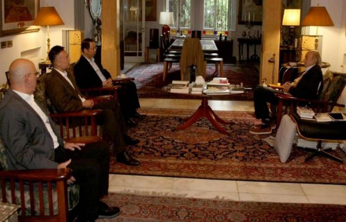 جنبلاط للسفير الصيني: شكرًا على دعمكم الدائم للبنان