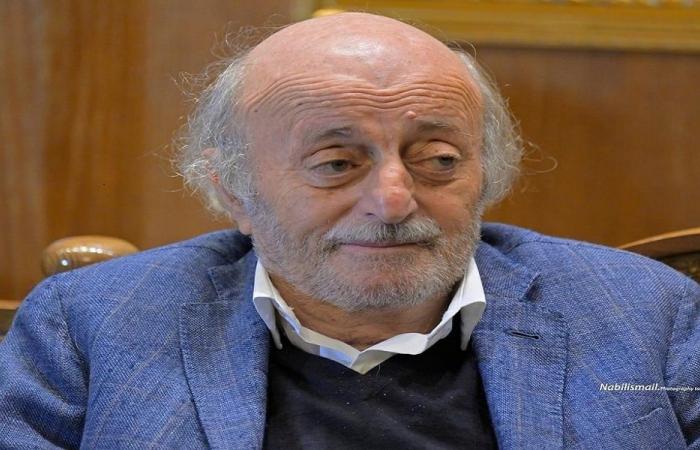 جنبلاط: العودة إلى اتفاقات إسلام آباد يجنّب المنطقة خراباً كاملاً