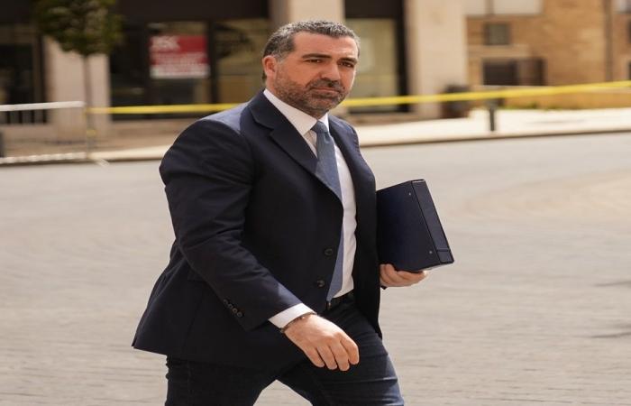السعد ينتقد إحالة إخبار ضد السفيرة معوض إلى النيابة العسكرية