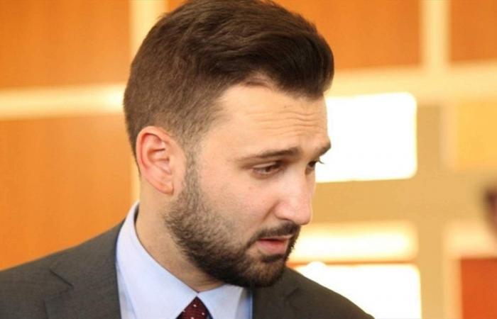 تيمور جنبلاط: قرار الحرب والسلم يجب أن يكون بيد الدولة
