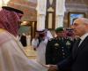 خلال لقاء مع بن سلمان.. الحجار يشيد بجهود السعودية!